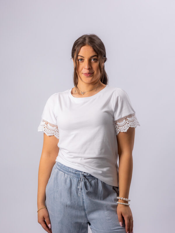 T-Shirt mit Spitzenärmel