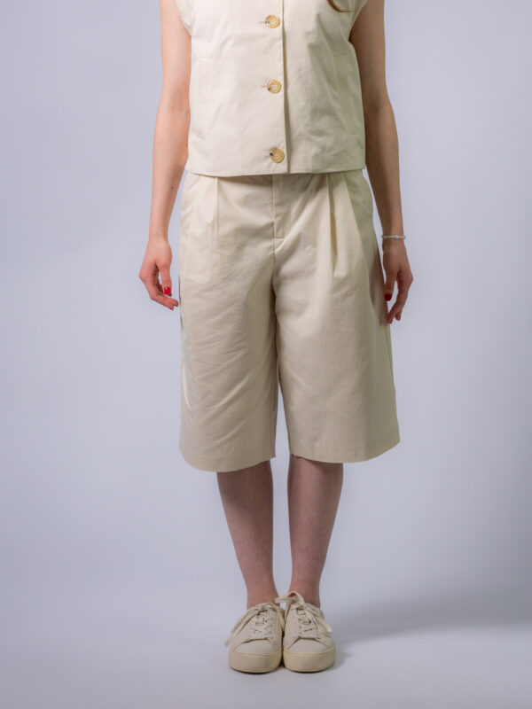 Bermuda beige