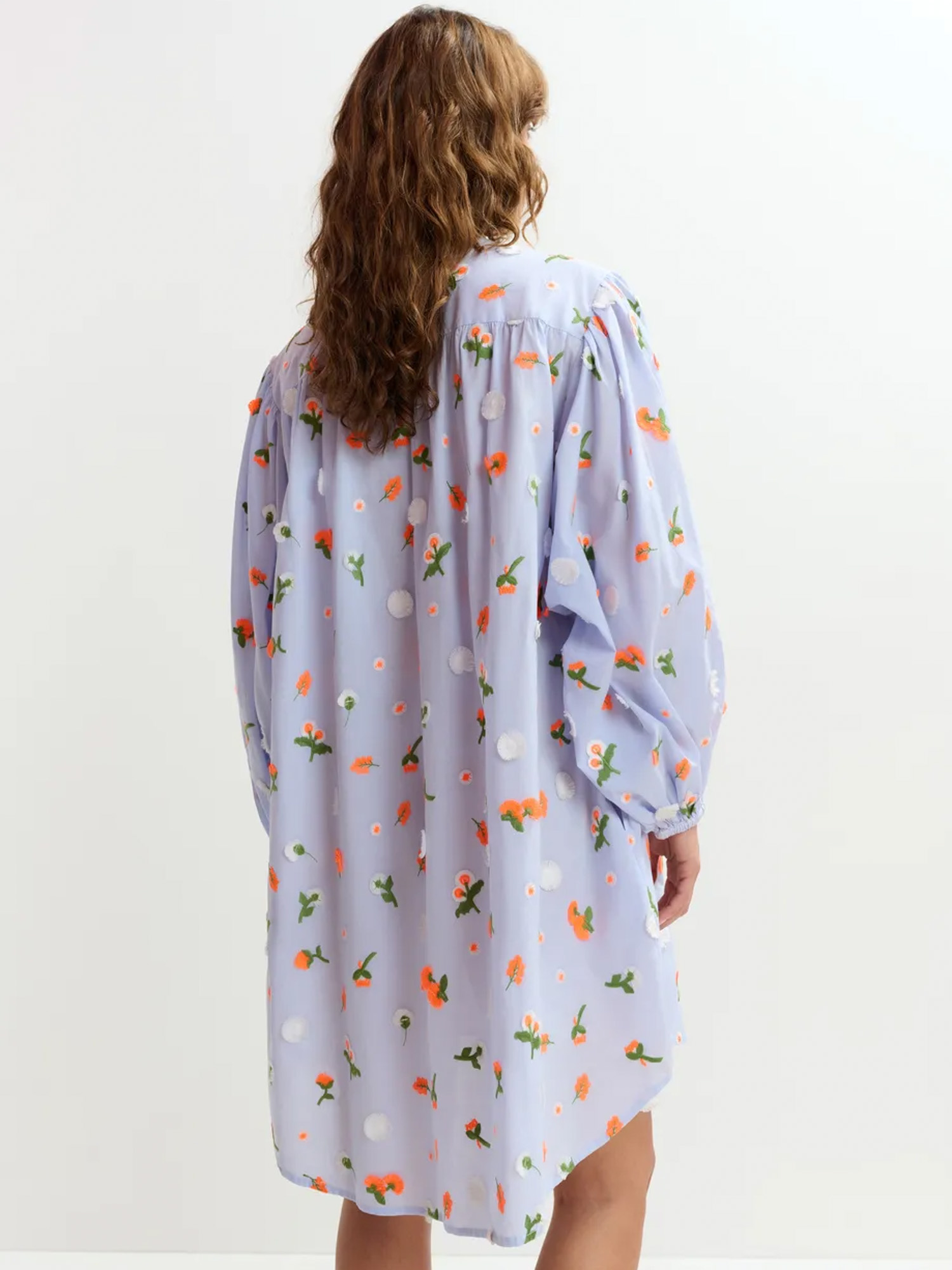 Hemdblusenkleid bestickt – Bild 2
